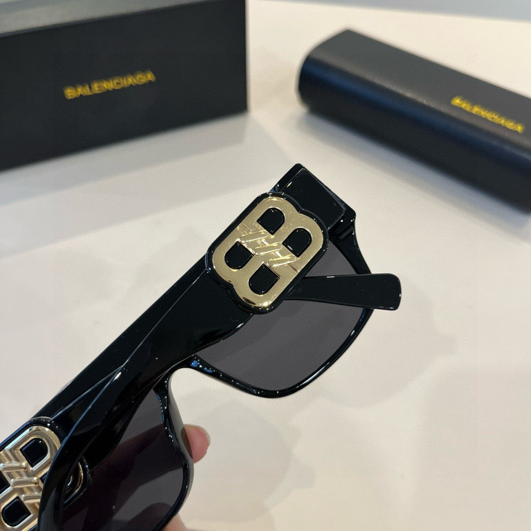 Balenciaga Rectangular Black Lens Sunglasses for Men & Women - 358643 - detail image 8