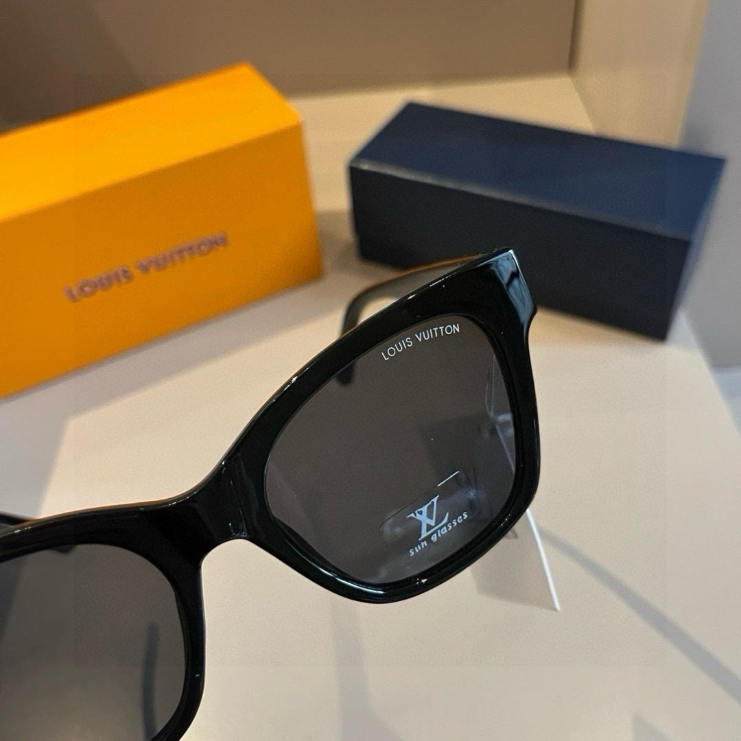 Louis Vuitton Metal Fashion Gold Lens Sunglasses for Men & Women - 357603 - detail image 7
