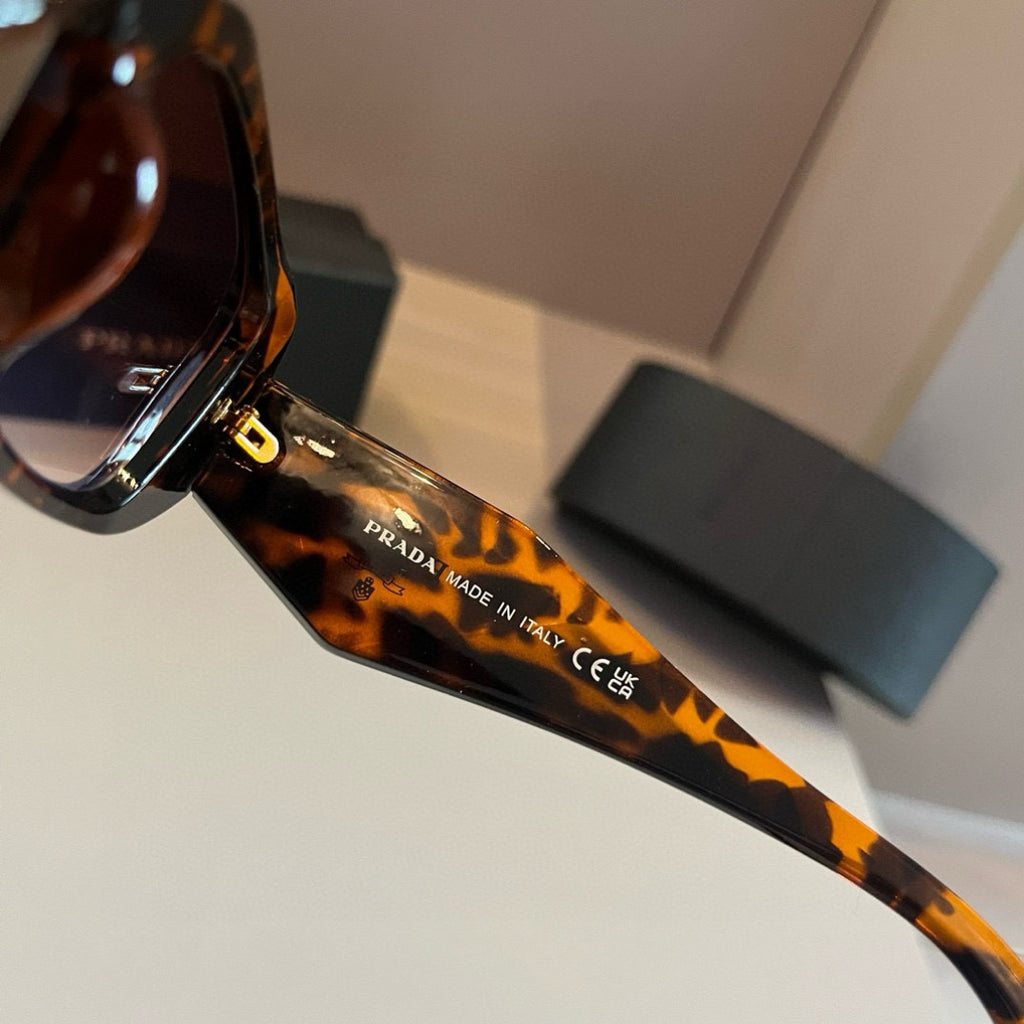 Prada SPR17WF Fashion Brown Lens Sunglasses for Men & Women - 998172 - detail image 8