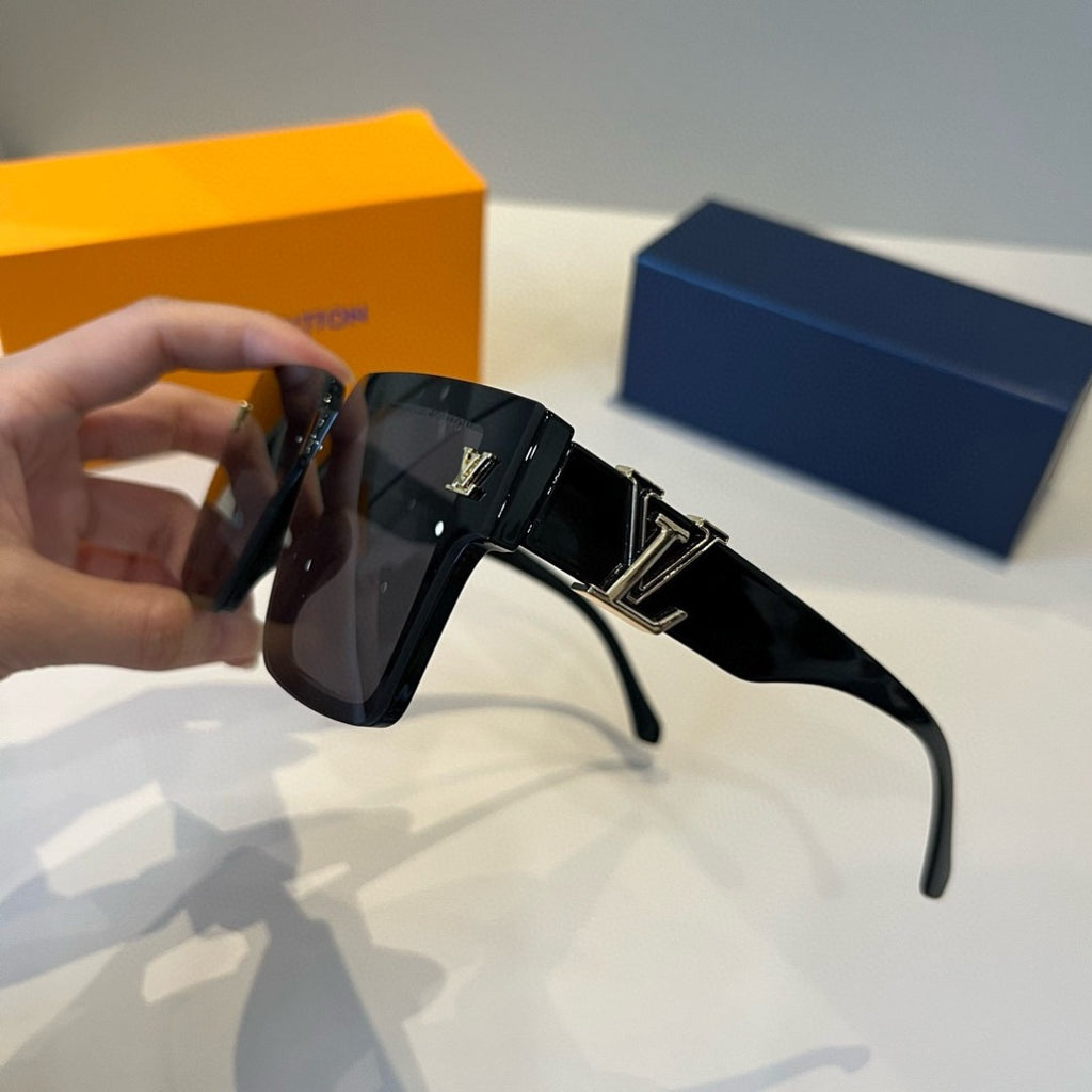 Louis Vuitton Fashion Black Lens Sunglasses for Men & Women - 357605 - detail image 4
