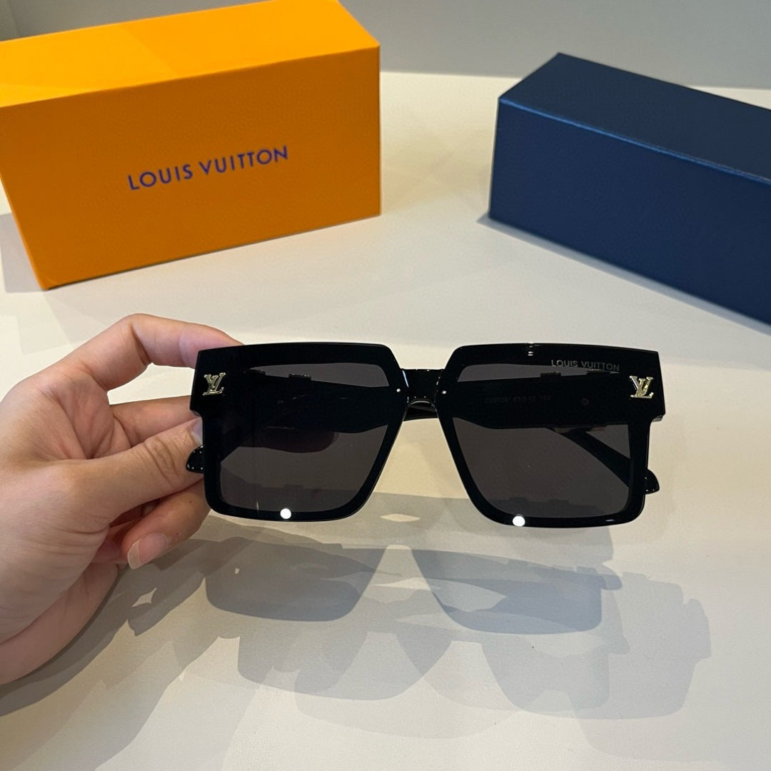 Louis Vuitton Fashion Black Lens Sunglasses for Men & Women - 357605 - detail image 6