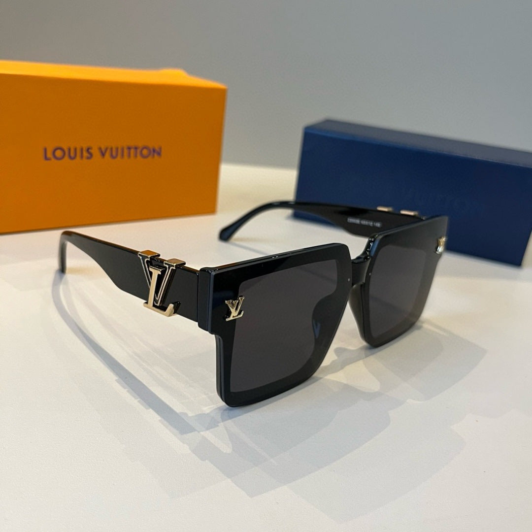 Louis Vuitton Fashion Black Lens Sunglasses for Men & Women - 357605