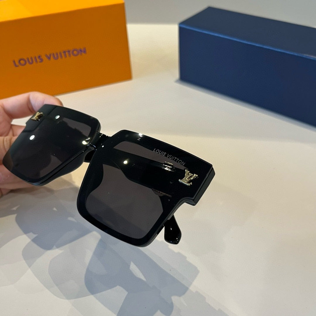 Louis Vuitton Fashion Black Lens Sunglasses for Men & Women - 357605 - detail image 7