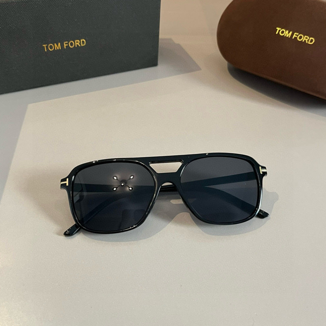 Tom Ford Fashion Silver Lens Sunglasses for Men & Women - 358850 - detail image 8