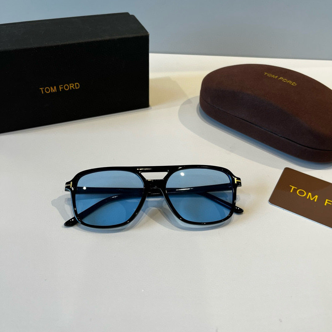 Tom Ford Fashion Blue Lens Sunglasses for Men & Women - 358853 - detail image 6