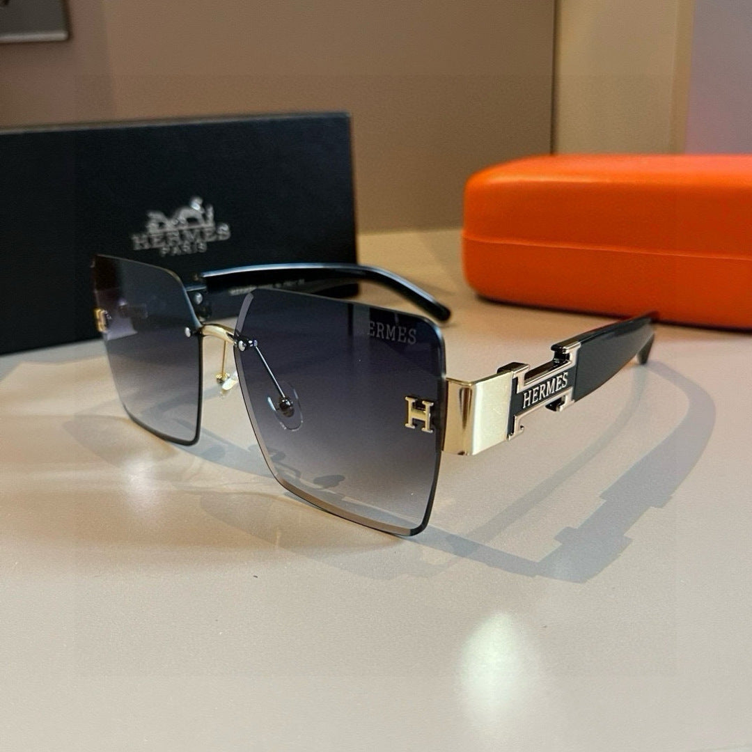 Hermès Oversized Gold Lens Sunglasses for Women - 416531 - detail image 2