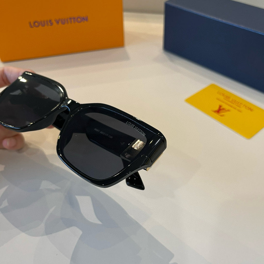 Louis Vuitton Fashion Black Lens Sunglasses for Men & Women - 381798 - detail image 6