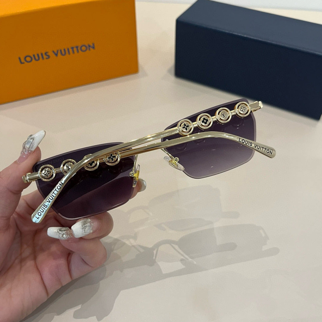 Louis Vuitton Fashion Silver Lens Sunglasses for Women - 414806 - detail image 8