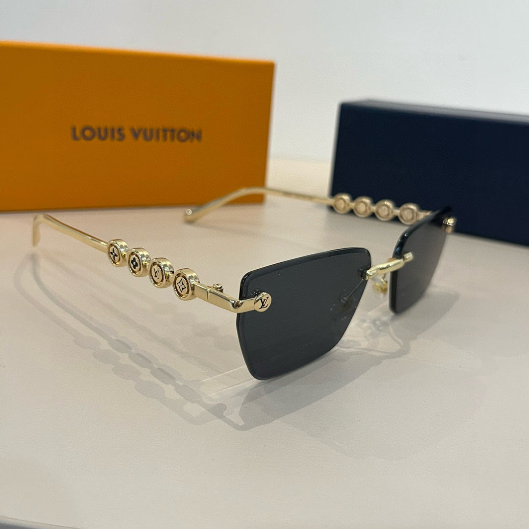 Louis Vuitton Fashion Silver Lens Sunglasses for Women - 414807