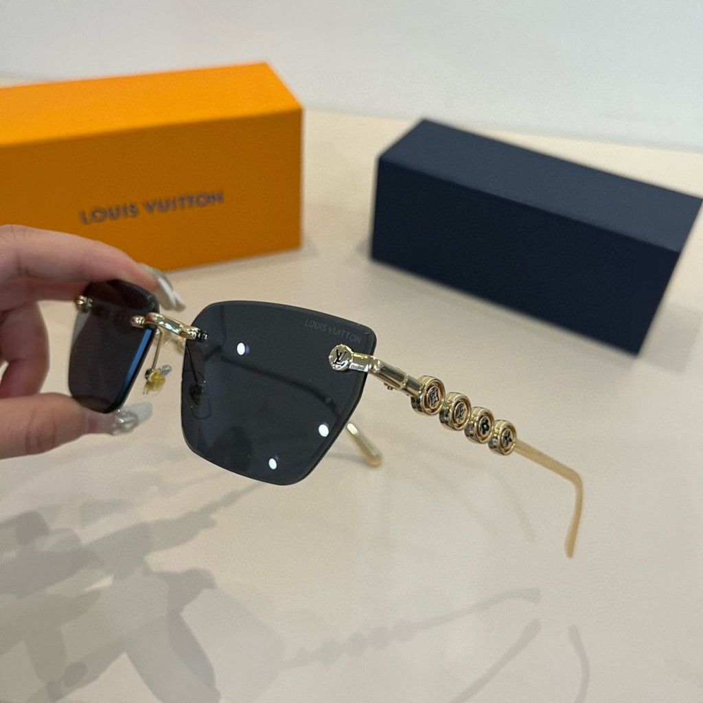 Louis Vuitton Fashion Silver Lens Sunglasses for Women - 414807 - detail image 7