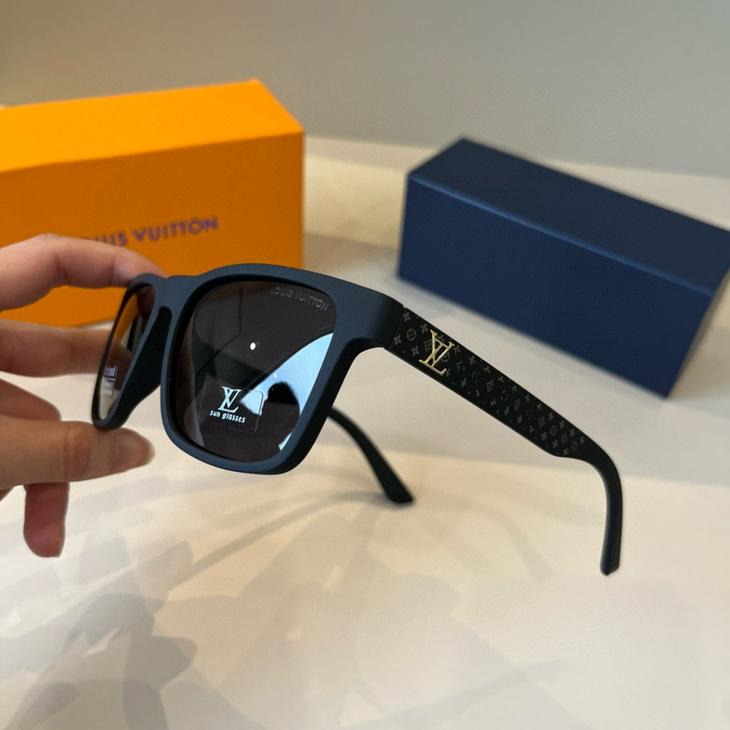 Louis Vuitton Metal Aviator Black Lens Sunglasses for Men & Women - 414799 - detail image 4