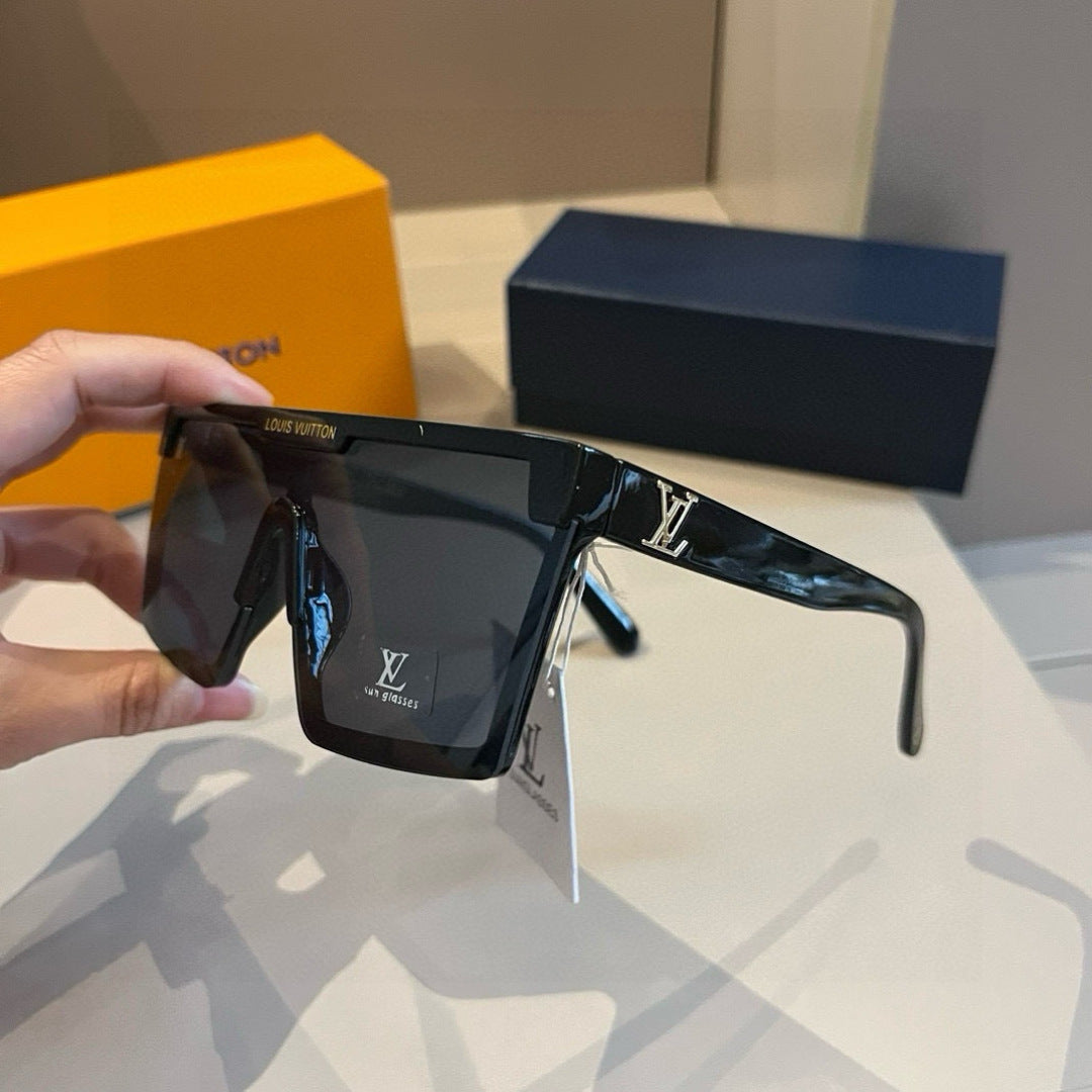 Louis Vuitton Fashion Black Lens Sunglasses for Men - 398105 - detail image 6