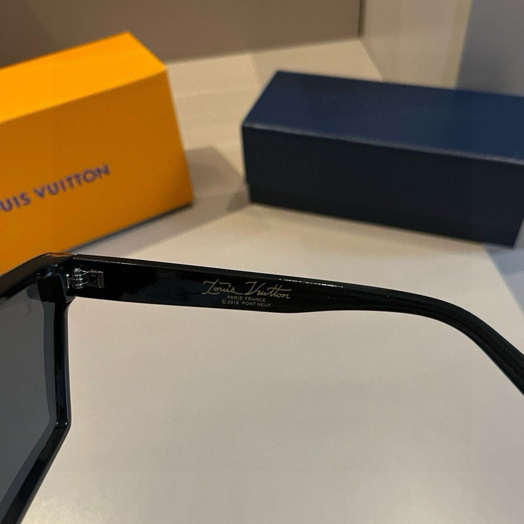 Louis Vuitton Fashion Black Lens Sunglasses for Men - 398105 - detail image 8