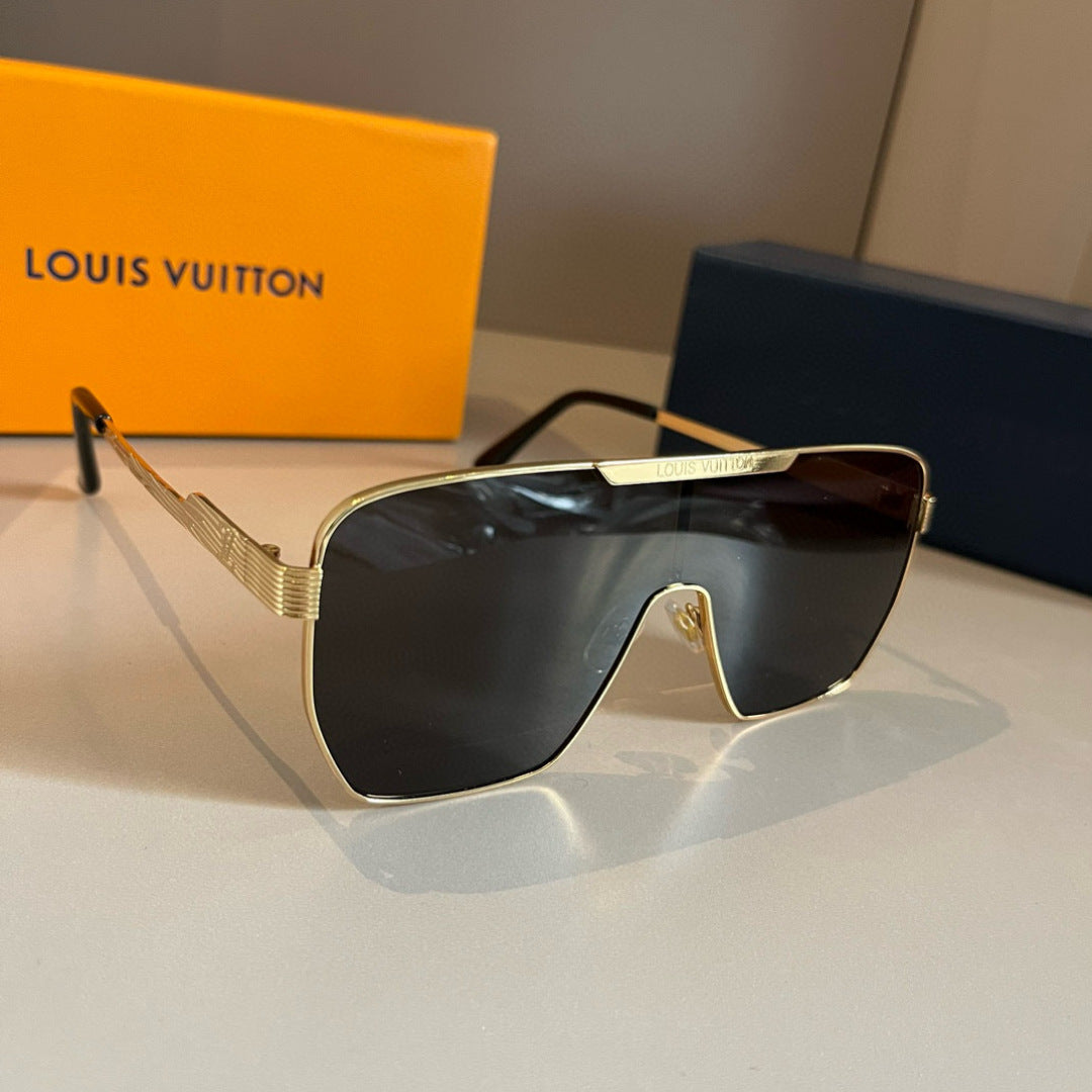 Louis Vuitton Fashion Brown Lens Sunglasses for Men & Women - 357607