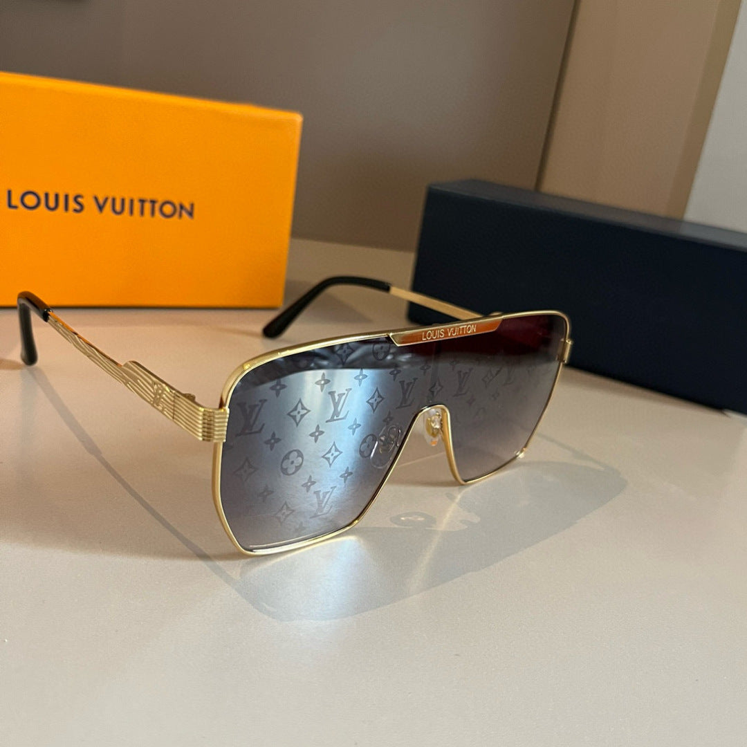 Louis Vuitton Fashion Gold Lens Sunglasses for Men & Women - 357608