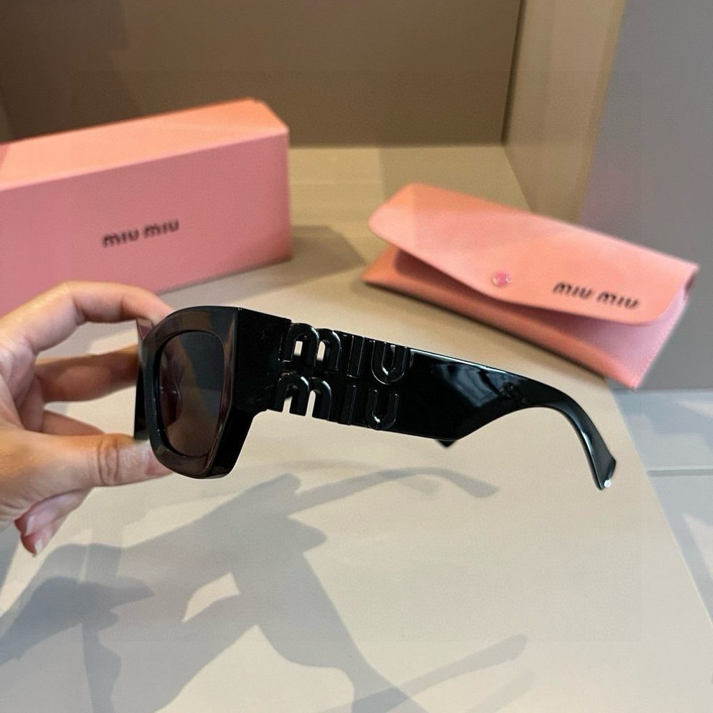 Miu Miu Fashion Gold Lens Sunglasses for Men & Women - detail image 4