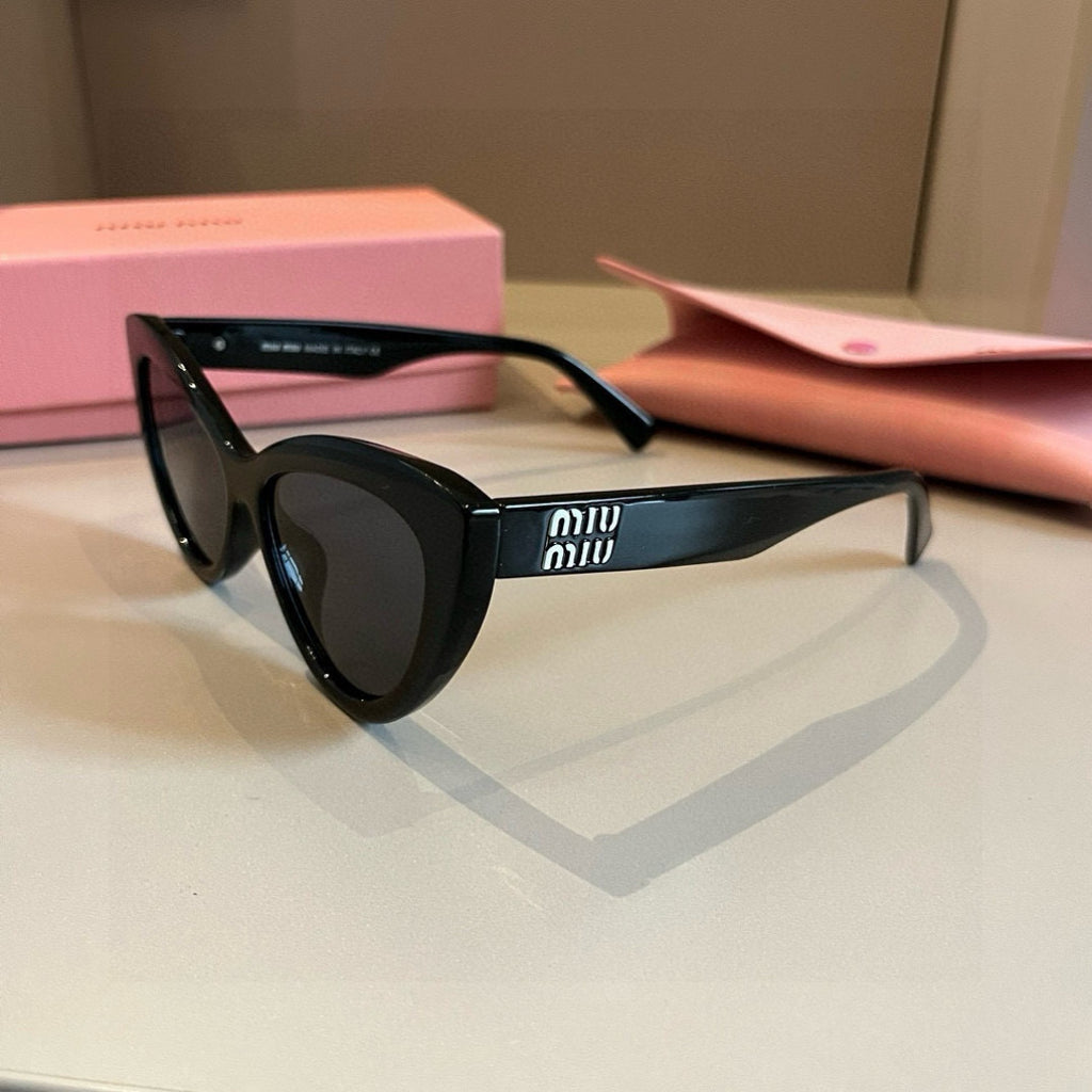 Miu Miu Cat-Eye Gold Lens Sunglasses for Men & Women - 416190 - detail image 4