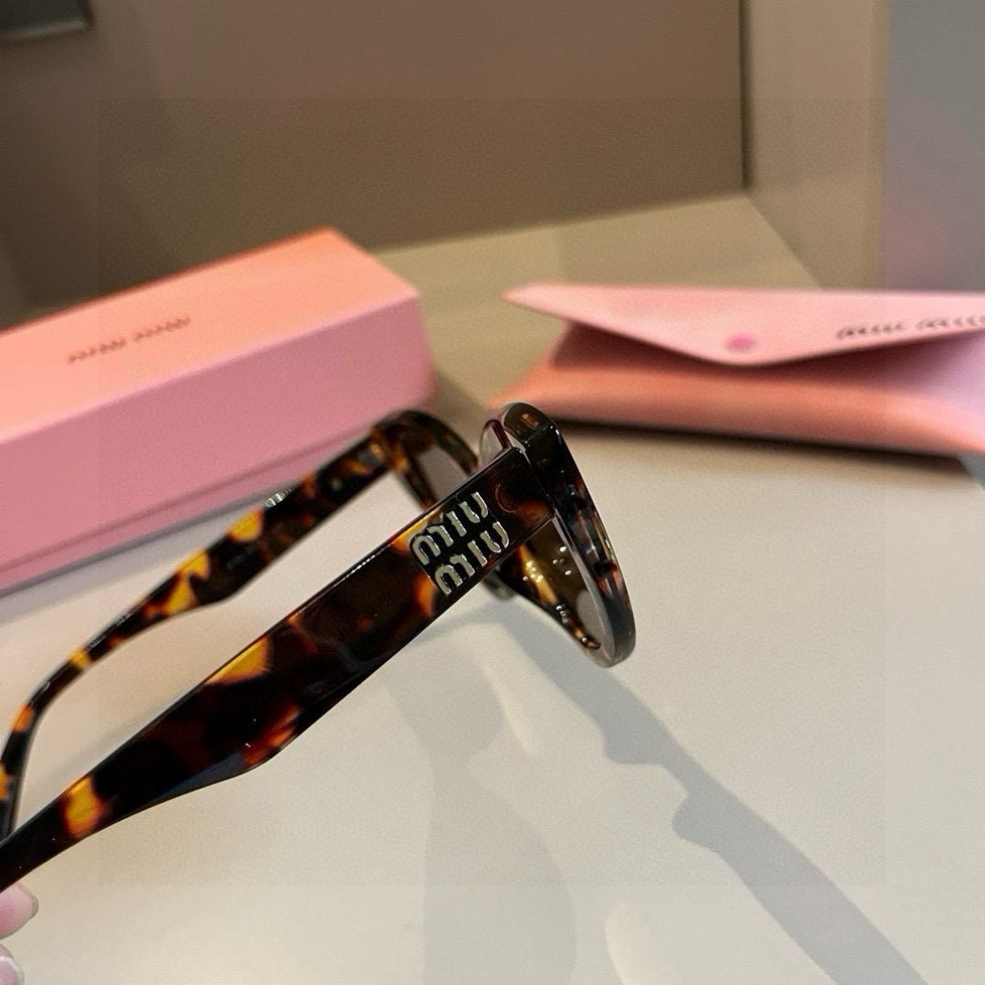 Miu Miu Cat-Eye Brown Lens Sunglasses for Men & Women - 416191 - detail image 2