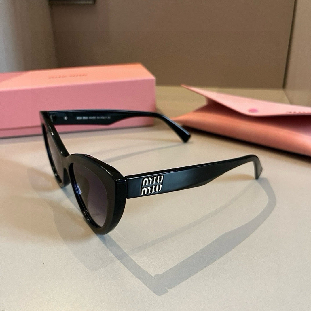Miu Miu Cat-Eye Red Lens Sunglasses for Men & Women - 416192 - detail image 2