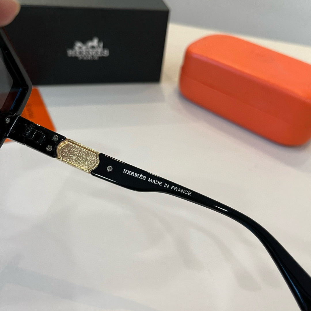 Hermès Round Black Lens Sunglasses for Women - detail image 10