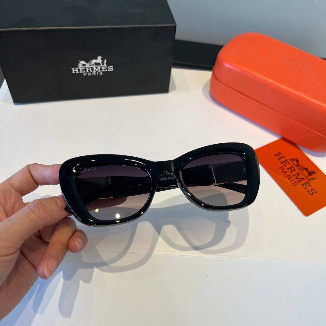 Hermès Oversized Black Lens Sunglasses for Women - 158681 - detail image 9