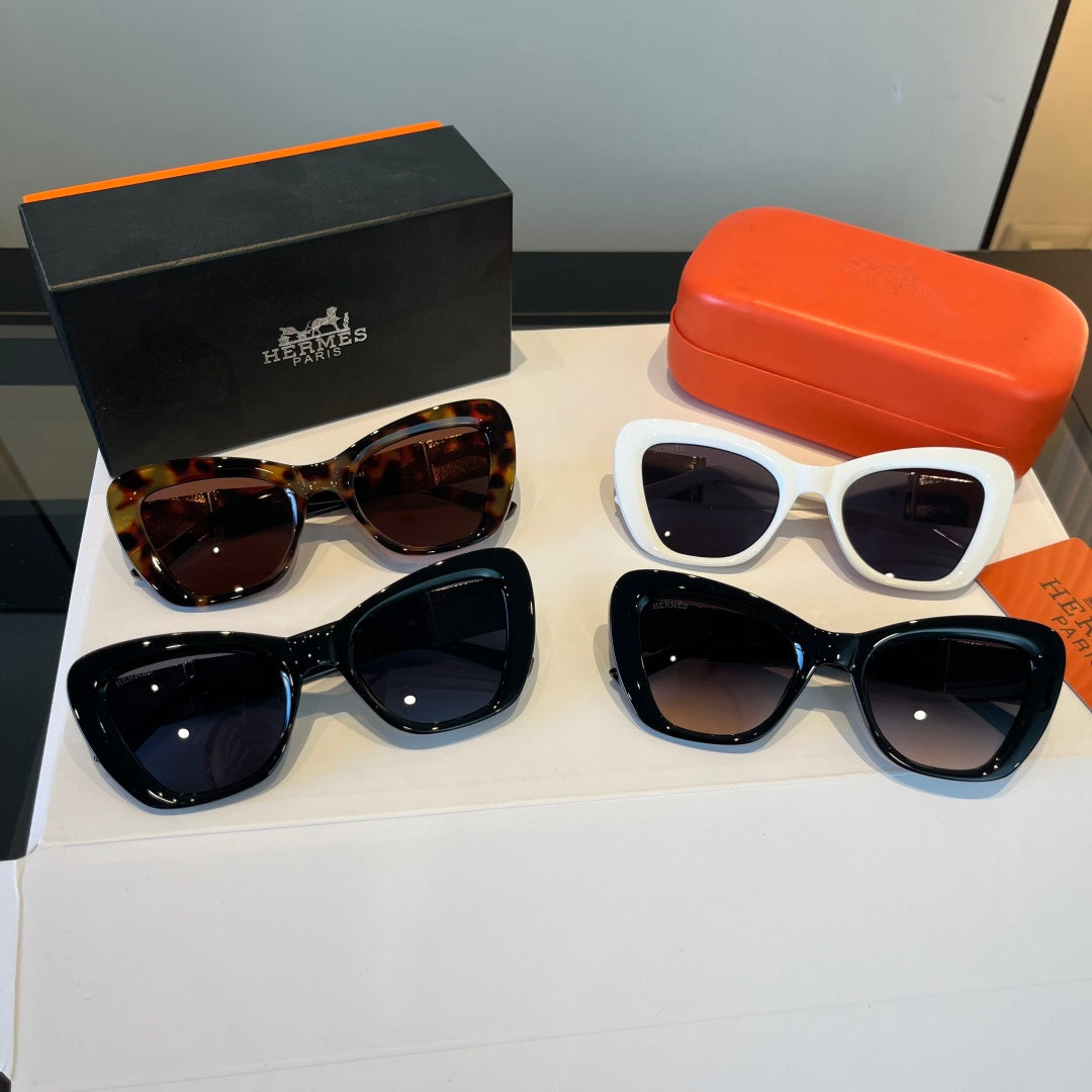 Hermès Oversized Silver Lens Sunglasses for Women - 158682 - detail image 11