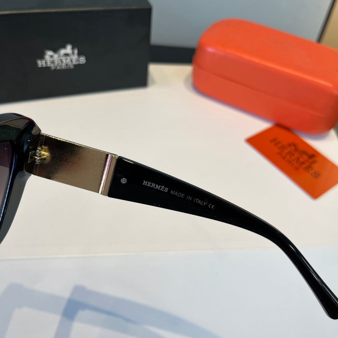 Hermès Oversized Black Lens Sunglasses for Women - 158681 - detail image 5
