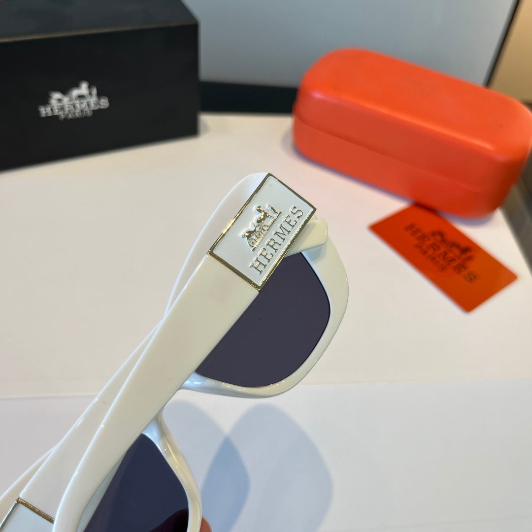 Hermès Oversized Silver Lens Sunglasses for Women - 158682 - detail image 8