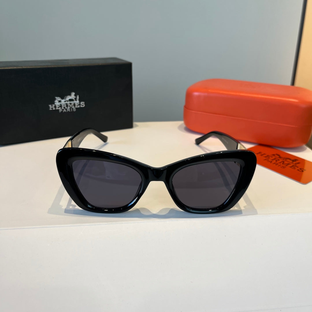 Hermès Oversized Black Lens Sunglasses for Women - detail image 2