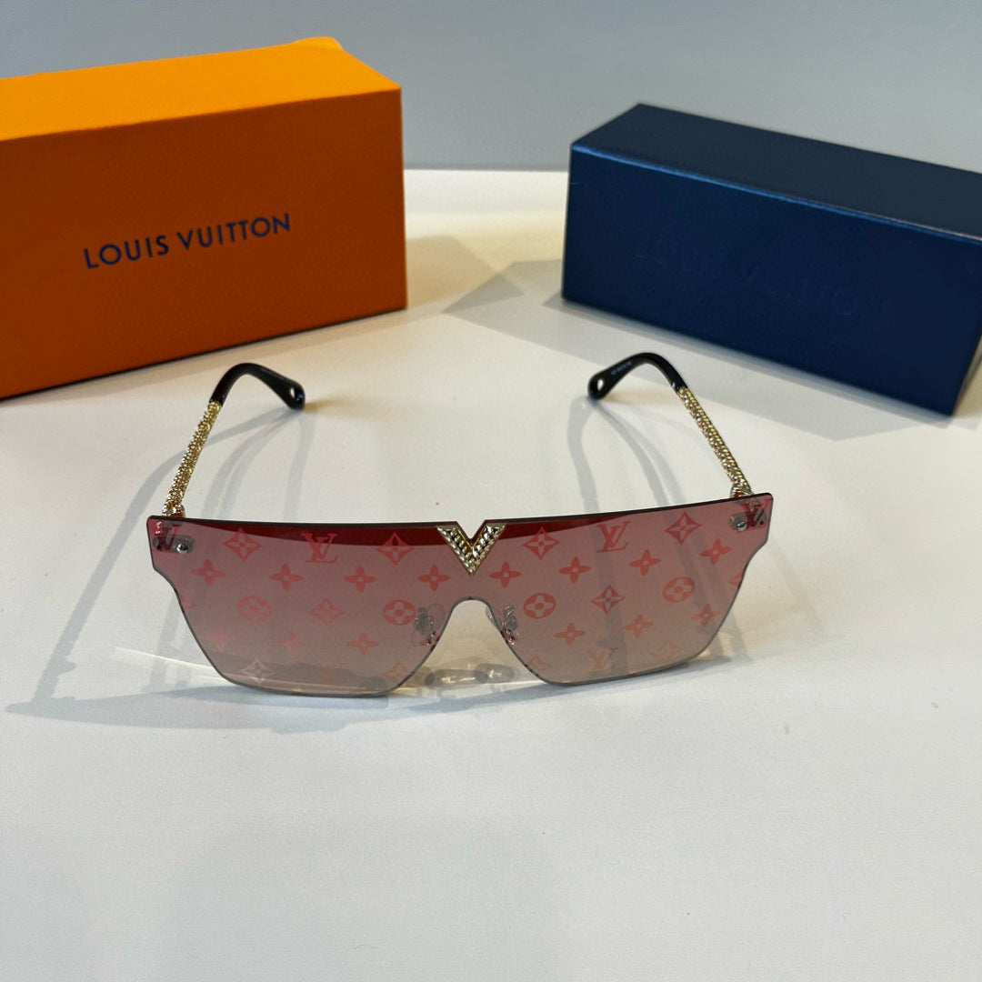 Louis Vuitton Metal Aviator Red Lens Sunglasses for Men & Women - 414810 - detail image 2