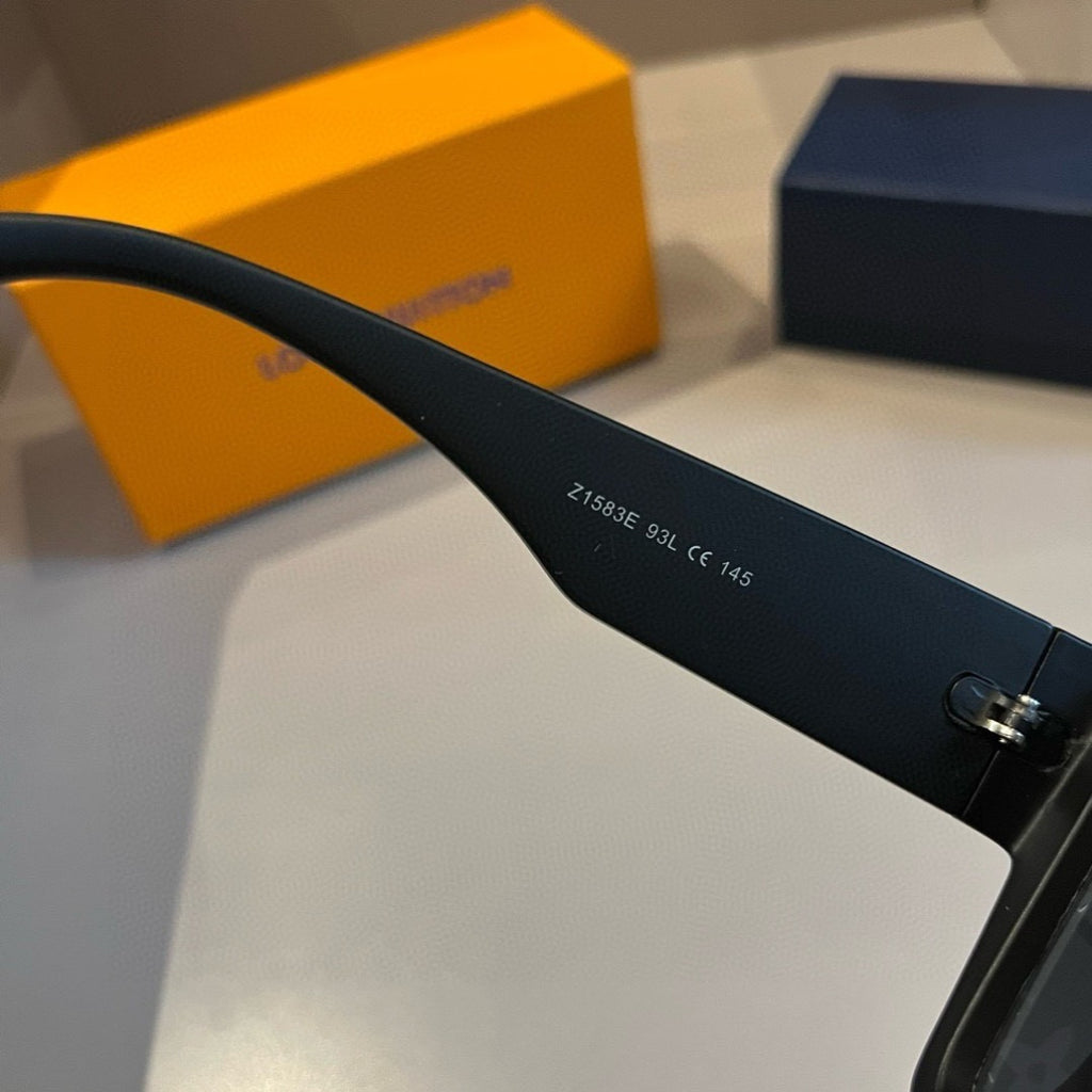 Louis Vuitton Fashion Black Lens Sunglasses for Men & Women - 398095 - detail image 8