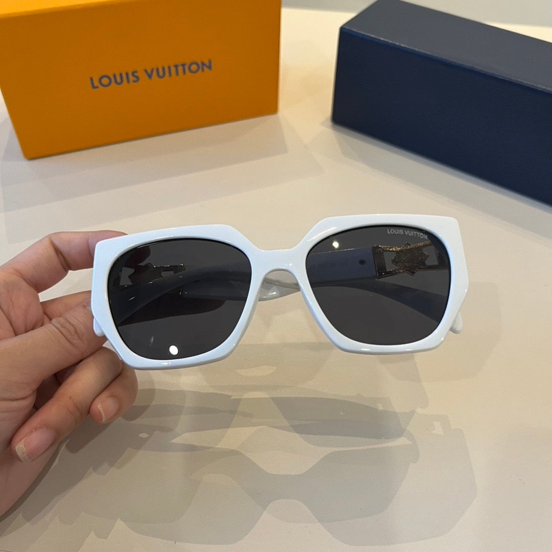 Louis Vuitton Fashion Silver Lens Sunglasses for Men & Women - 357666 - detail image 2