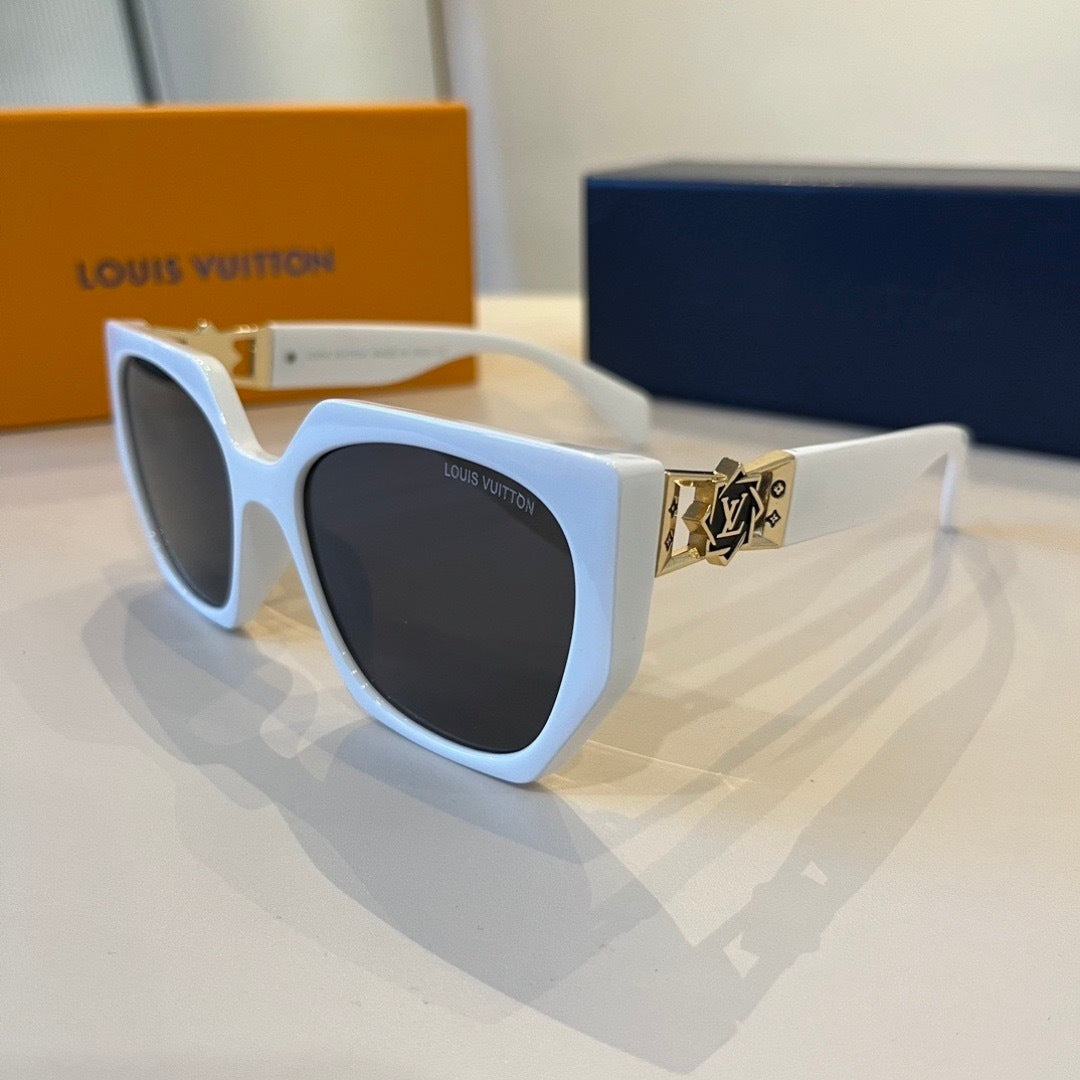 Louis Vuitton Fashion Silver Lens Sunglasses for Men & Women - 357666 - detail image 4