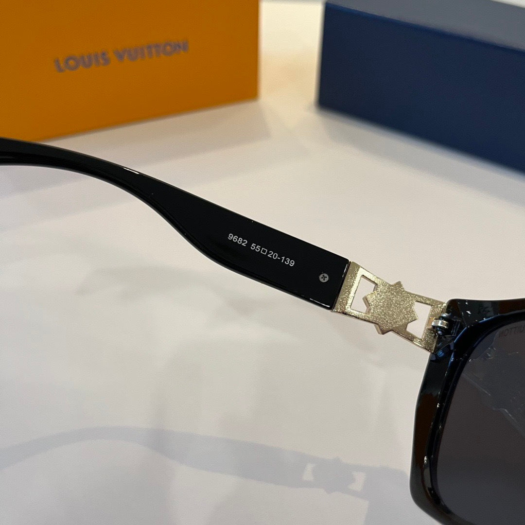 Louis Vuitton Fashion Black Lens Sunglasses for Men & Women - 357667 - detail image 9