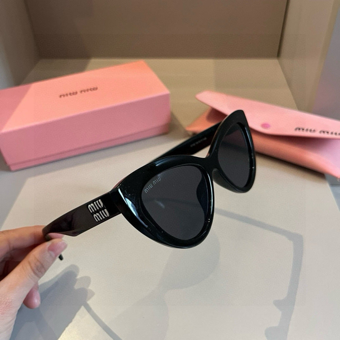 Miu Miu Cat-Eye Gold Lens Sunglasses for Men & Women - 449749 - detail image 5