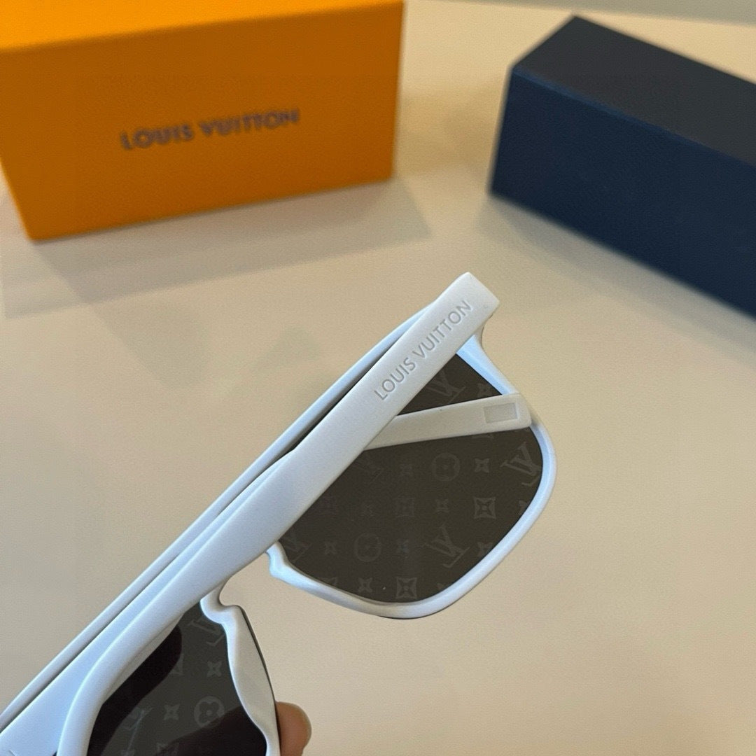 Louis Vuitton Fashion Gold Lens Sunglasses for Men & Women - 381799 - detail image 6