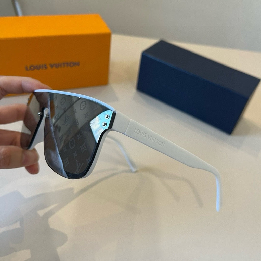 Louis Vuitton Fashion Gold Lens Sunglasses for Men & Women - 381799 - detail image 7