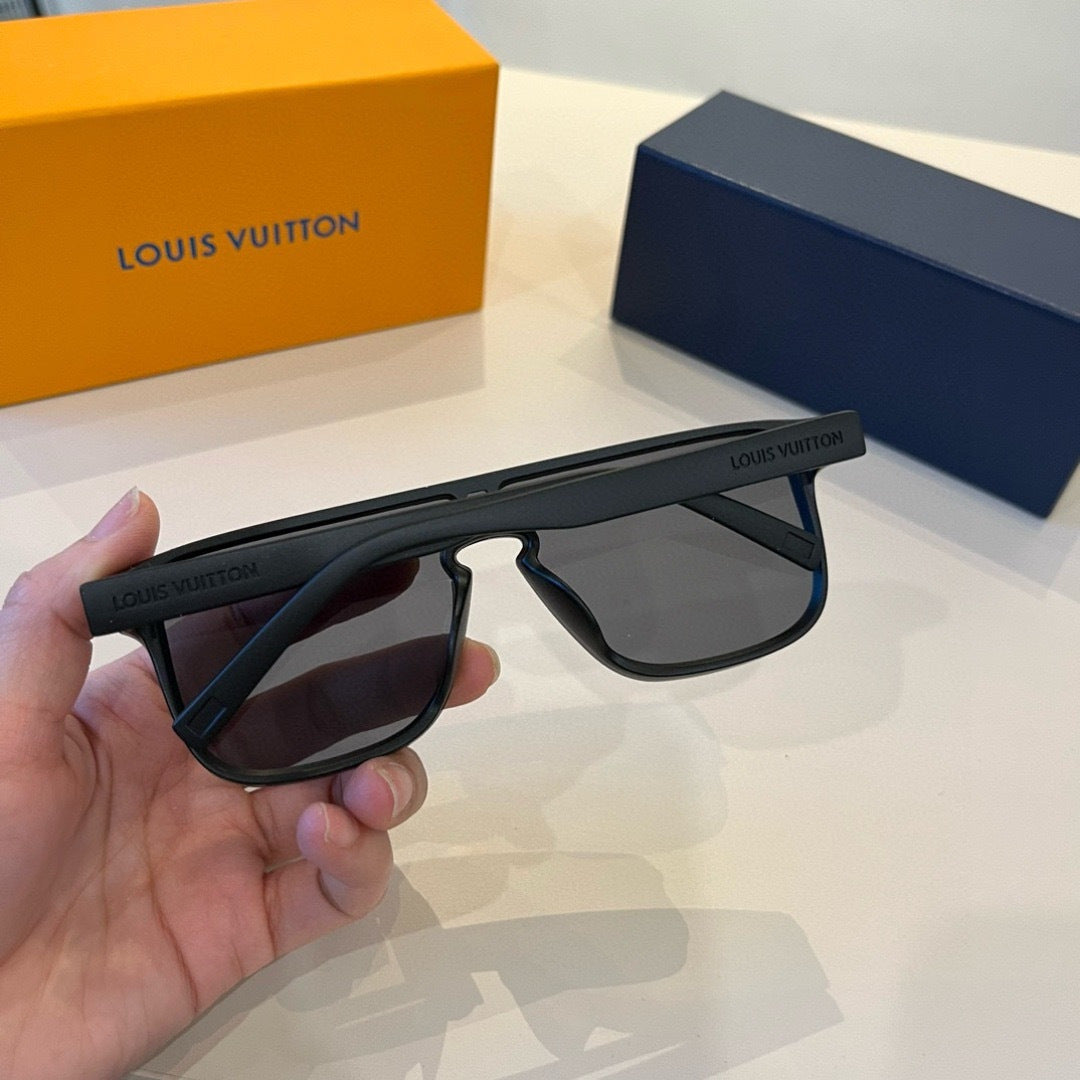 Louis Vuitton Fashion Black Lens Sunglasses for Men & Women - 398100 - detail image 4