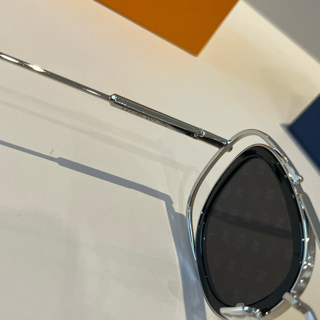 Louis Vuitton Fashion Gray Lens Sunglasses for Men & Women - 371284 - detail image 10