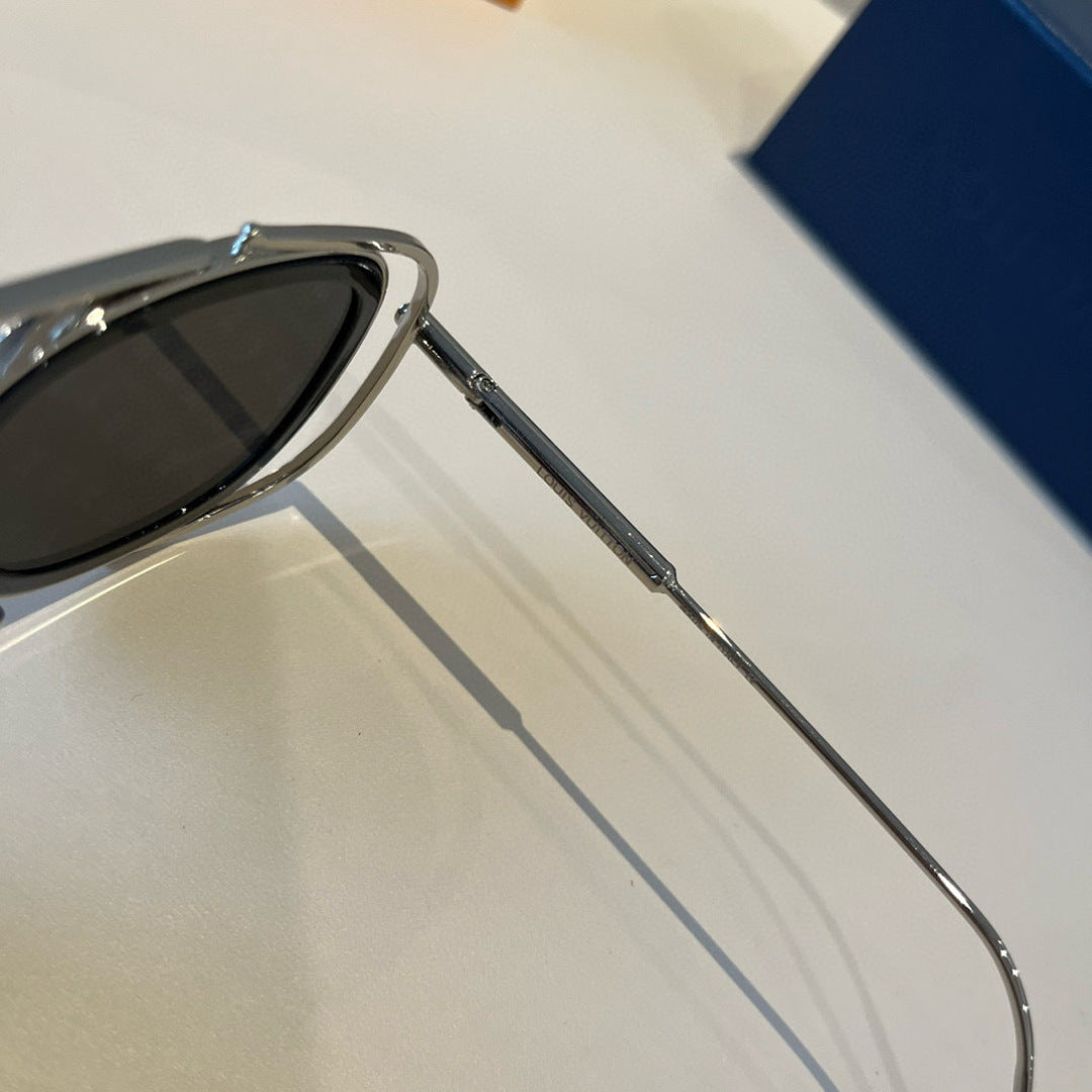 Louis Vuitton Fashion Gray Lens Sunglasses for Men & Women - 371284 - detail image 9