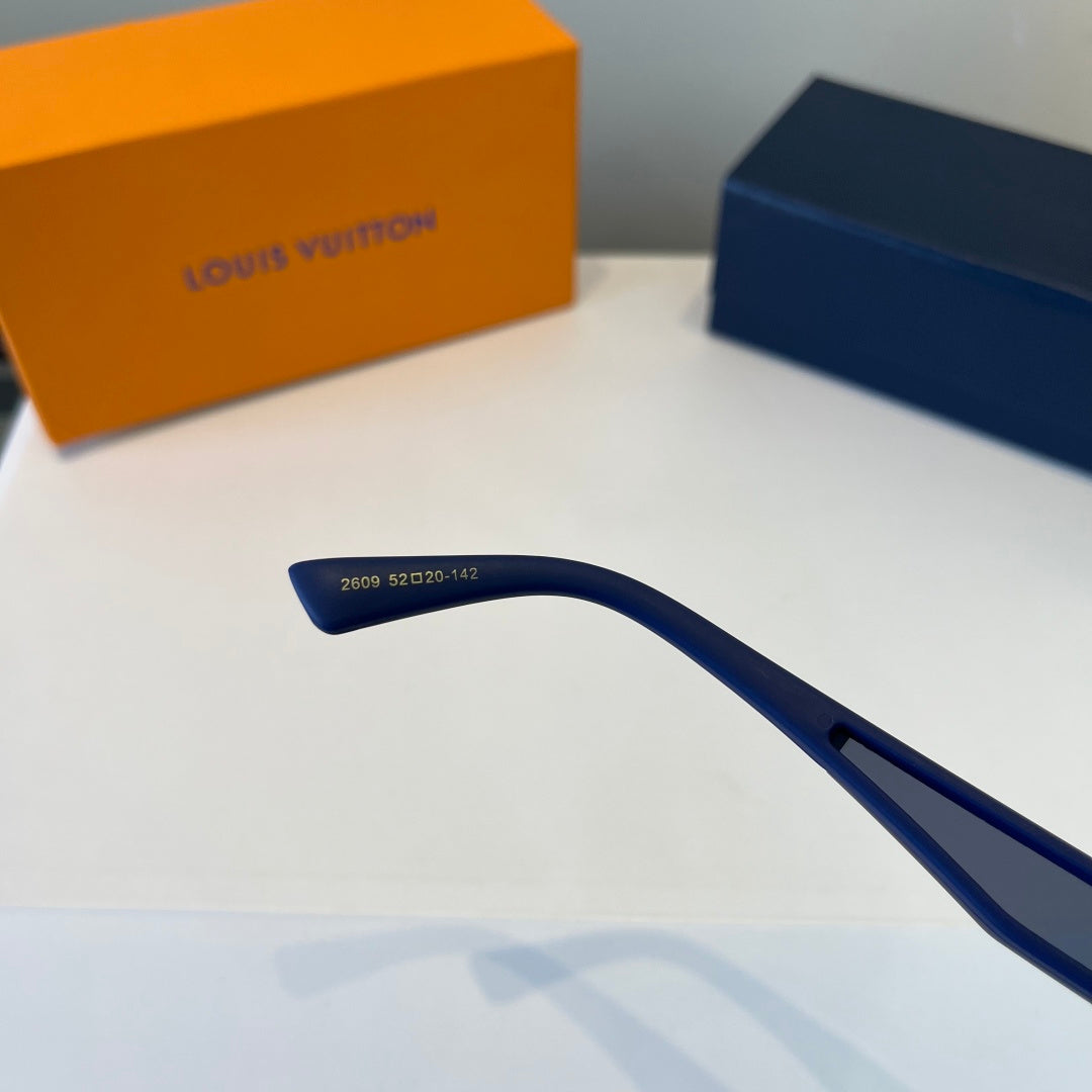 Louis Vuitton Fashion Black Lens Sunglasses for Men & Women - 381784 - detail image 6