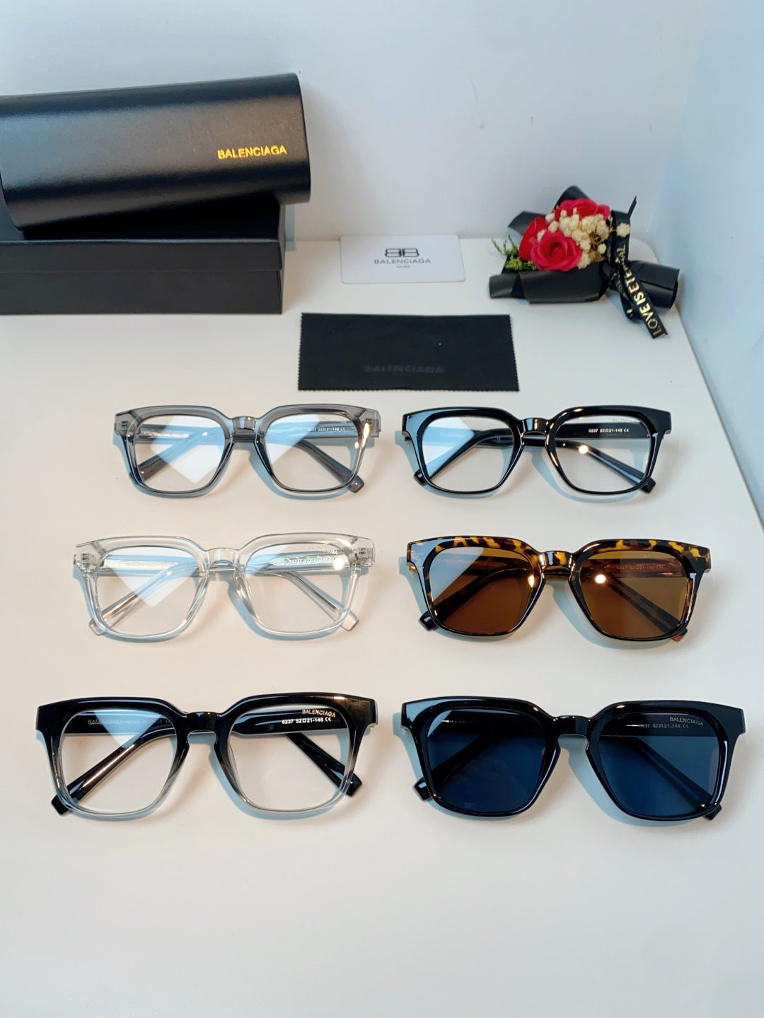 Balenciaga Blue-Light Fashion Blue Lens Sunglasses for Men & Women - 487495 - detail image 12