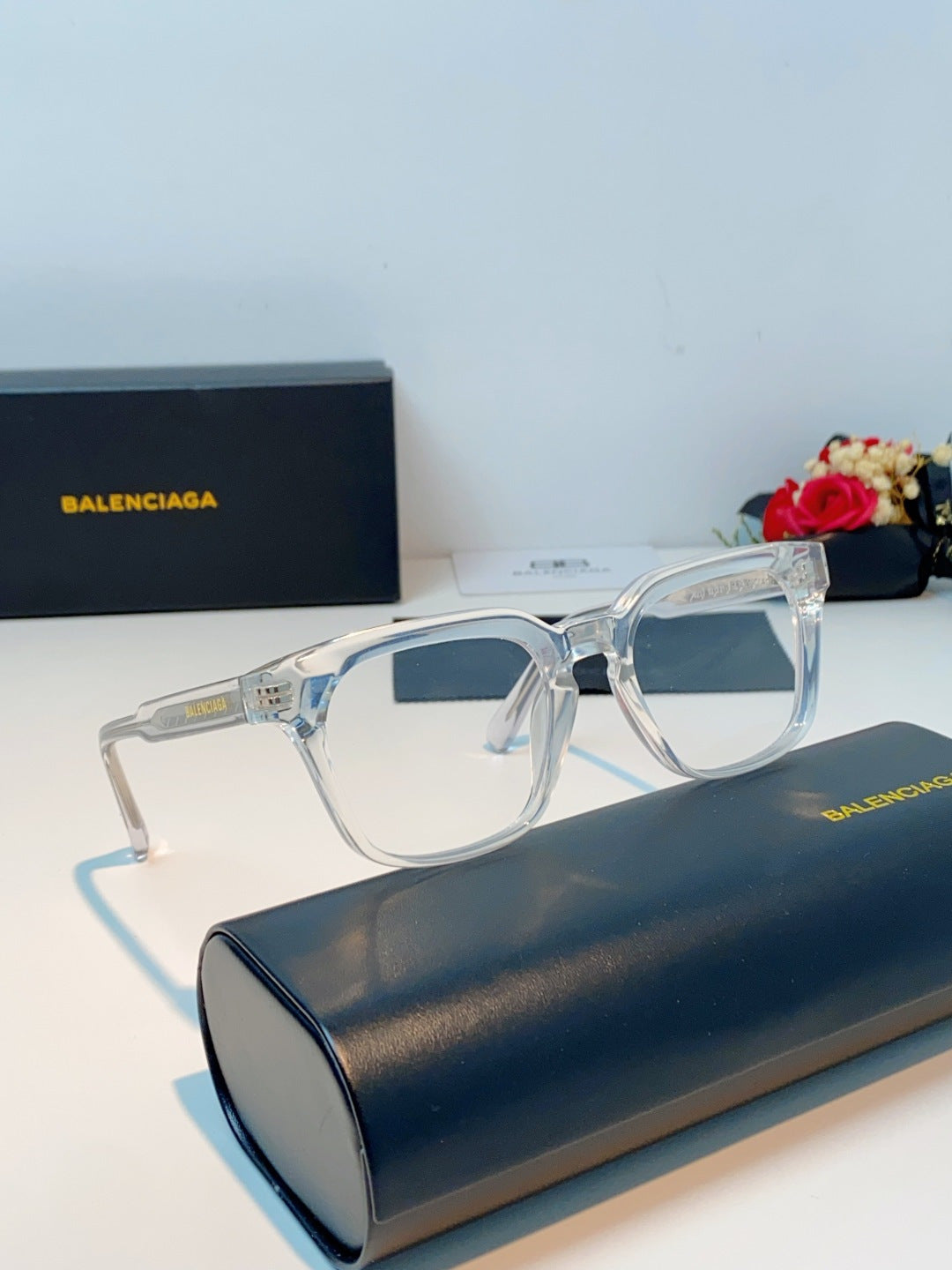Balenciaga Blue-Light Fashion Silver Lens Sunglasses for Men & Women - detail image 10