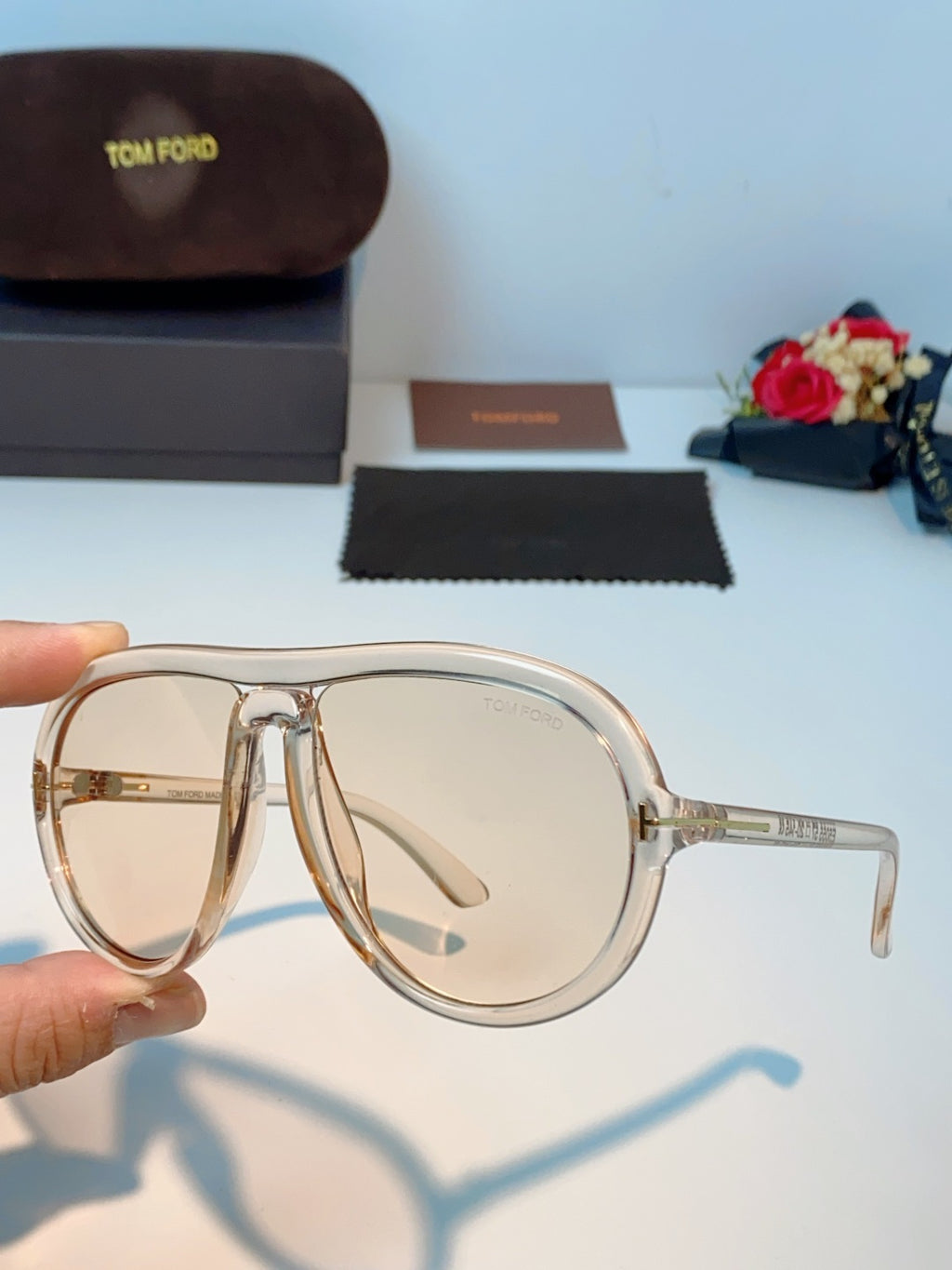 Tom Ford Aviator Gold Lens Sunglasses for Men & Women - detail image 6