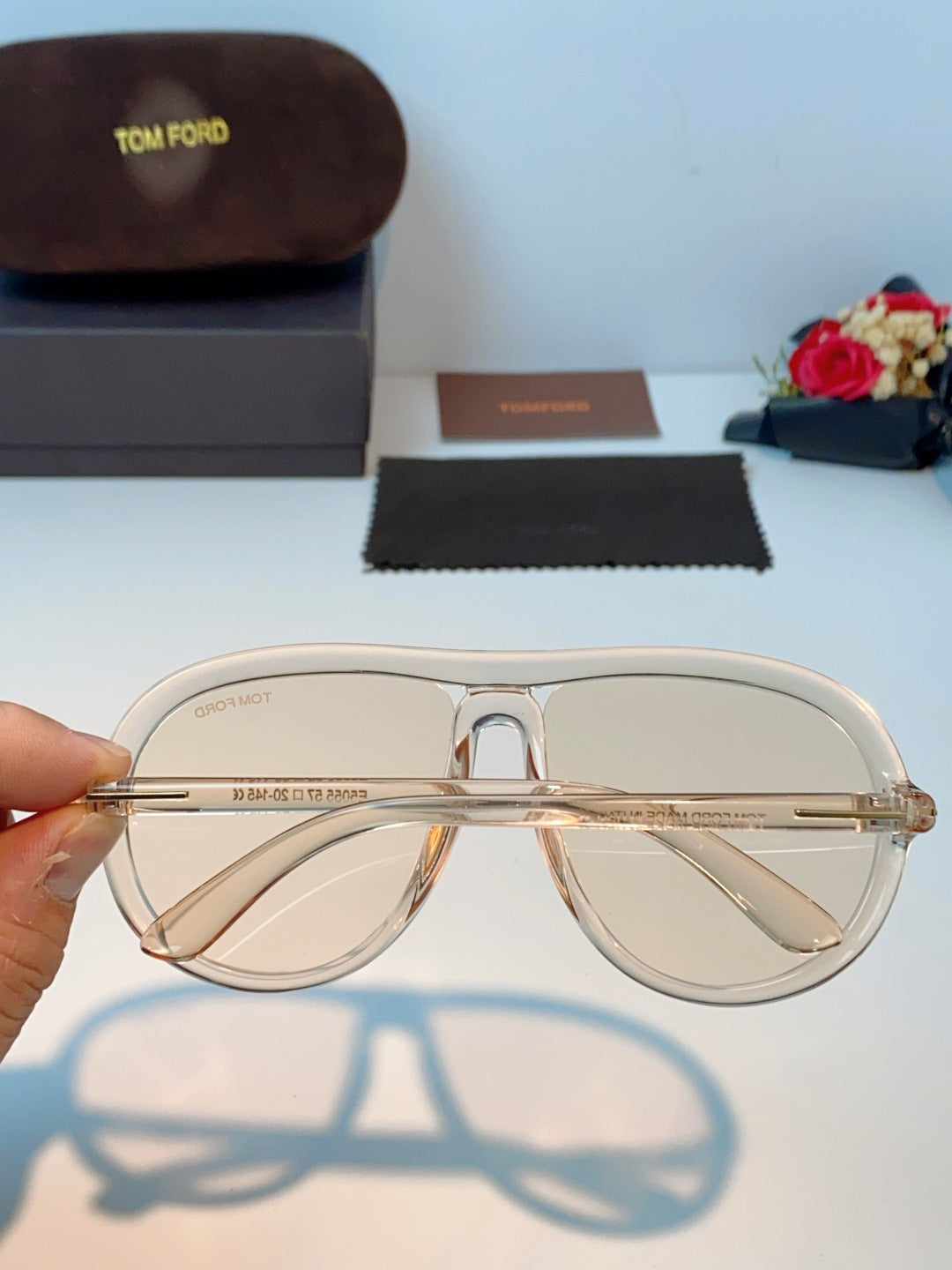 Tom Ford Aviator Gold Lens Sunglasses for Men & Women - detail image 5