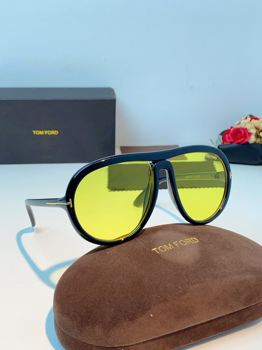 Tom Ford Aviator Black Lens Sunglasses for Men & Women - detail image 10