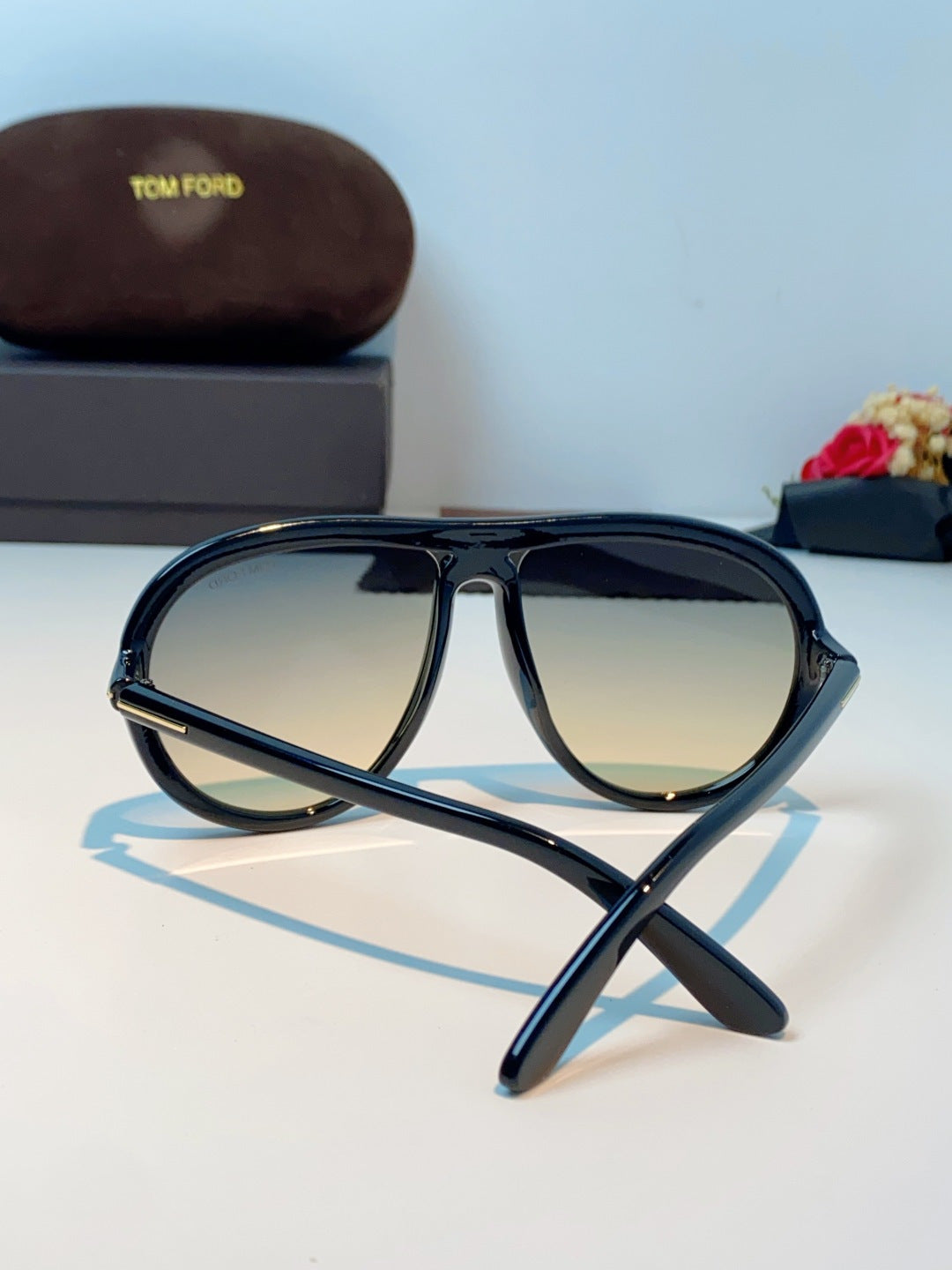 Tom Ford Aviator Blue Lens Sunglasses for Men & Women - detail image 3