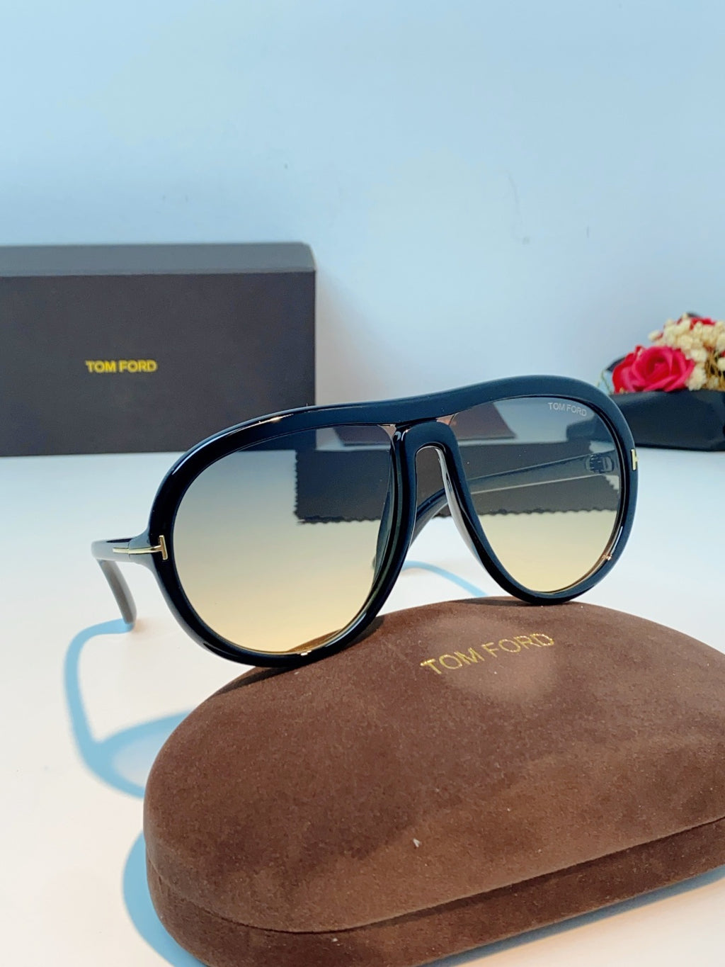 Tom Ford Aviator Blue Lens Sunglasses for Men & Women - detail image 10