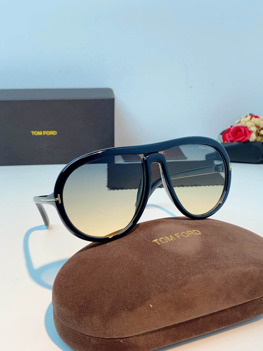 Tom Ford Aviator Blue Lens Sunglasses for Men & Women - detail image 10