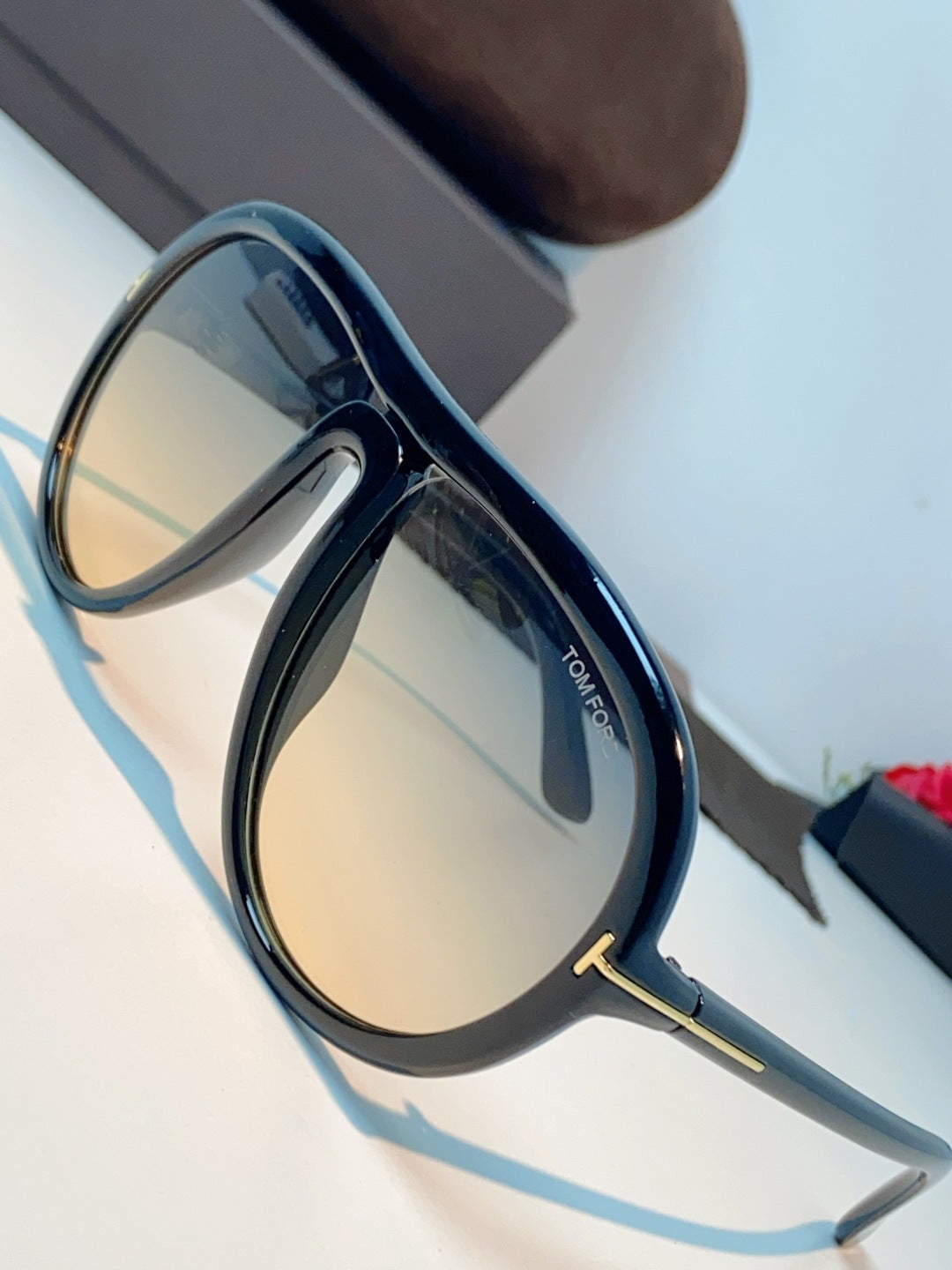 Tom Ford Aviator Blue Lens Sunglasses for Men & Women - detail image 7